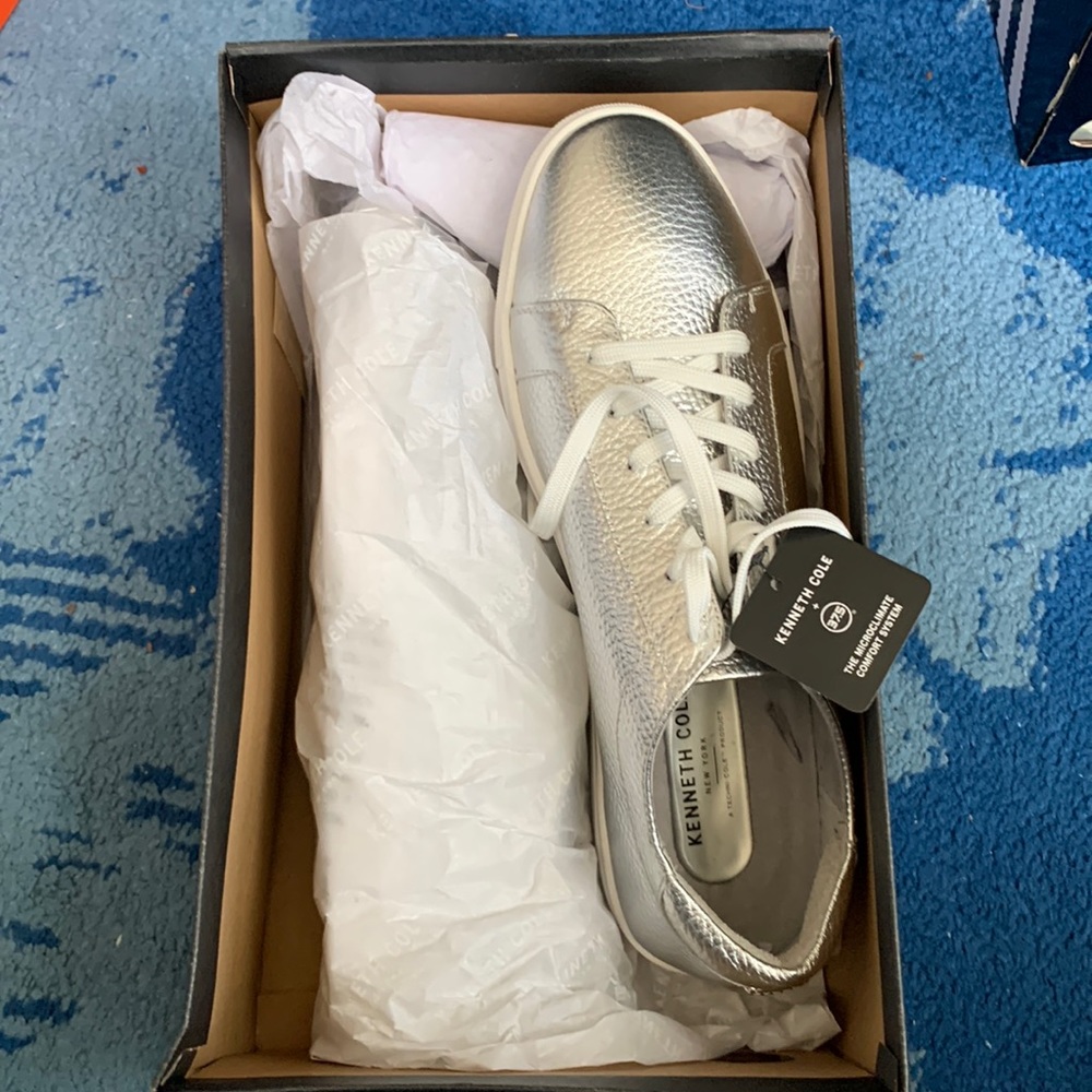 Kenneth Cole New York silver sneakers nwt!